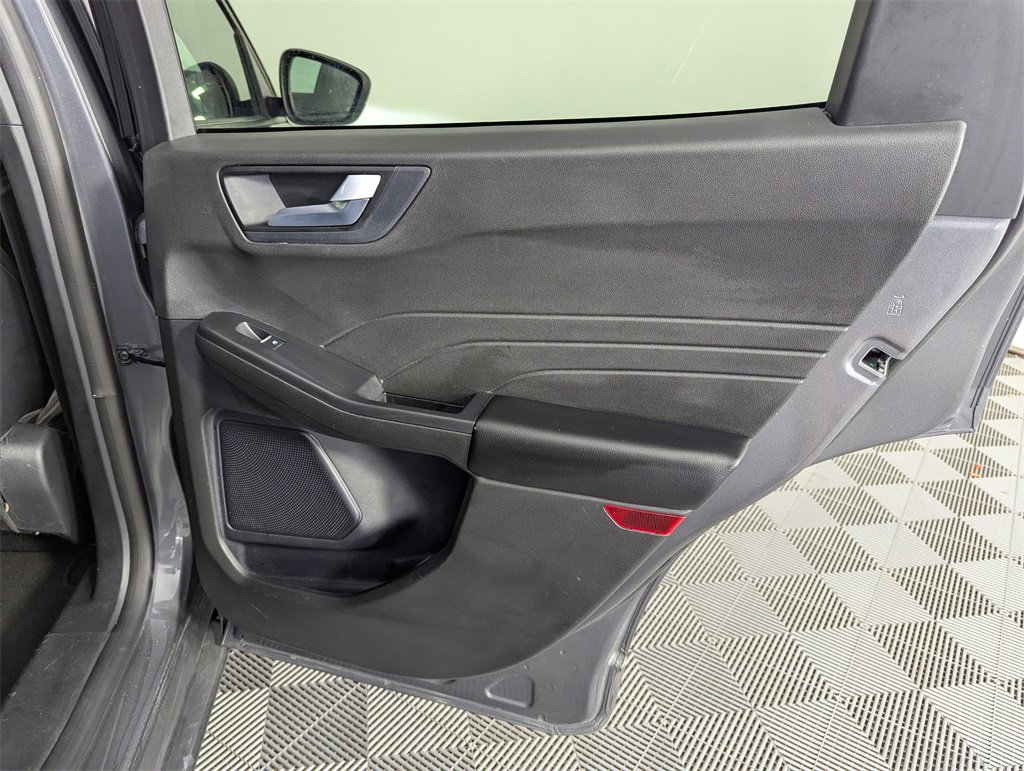 Used 2024 Ford Escape ST-Line image 33