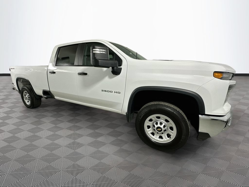Used 2025 Chevrolet Silverado 3500 W/T w/ WT/CX Safety Package AWD/4WD image 11
