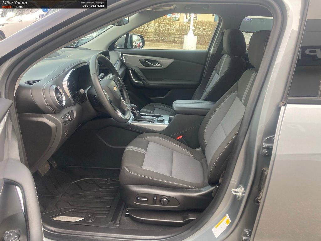 Used 2023 Chevrolet Blazer LT w/ Driver Confidence Package image 15