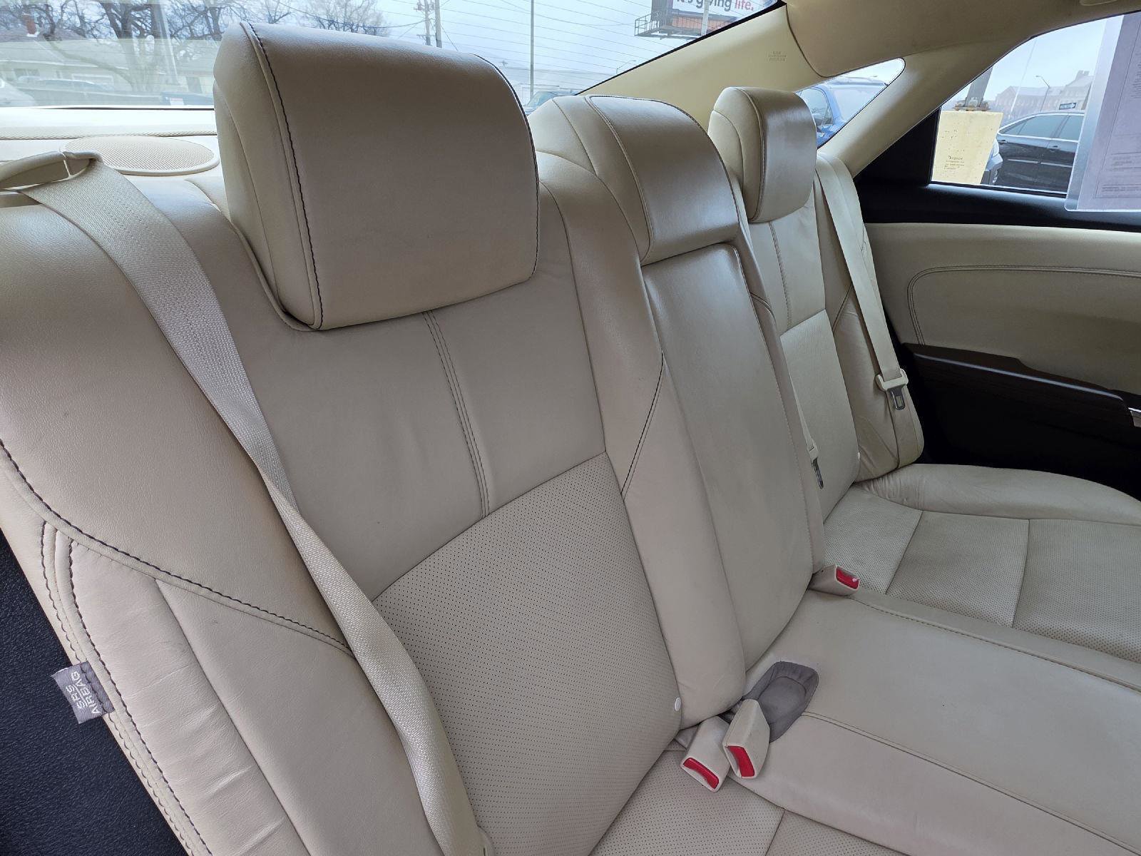 Used 2018 Toyota Avalon Limited FWD image 79