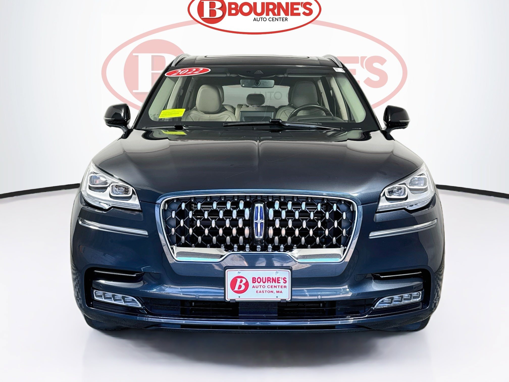 Used 2022 Lincoln Aviator Grand Touring w/ Equipment Group 301A AWD/4WD image 7