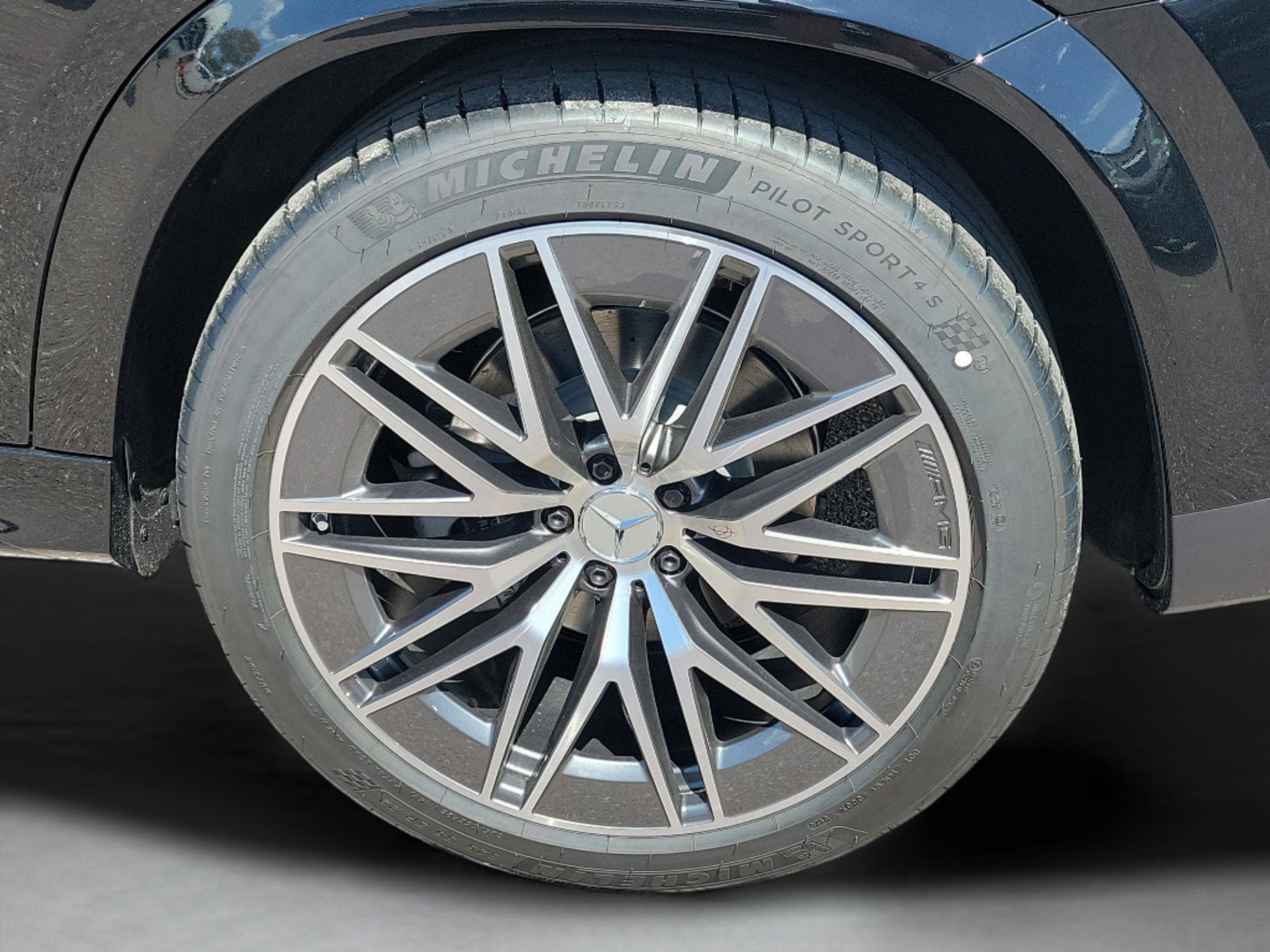 New 2026 Mercedes-Benz GLE 53 AMG 4MATIC Coupe image 6