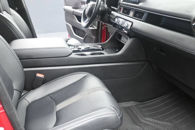 Used 2023 Honda Pilot Touring image 20
