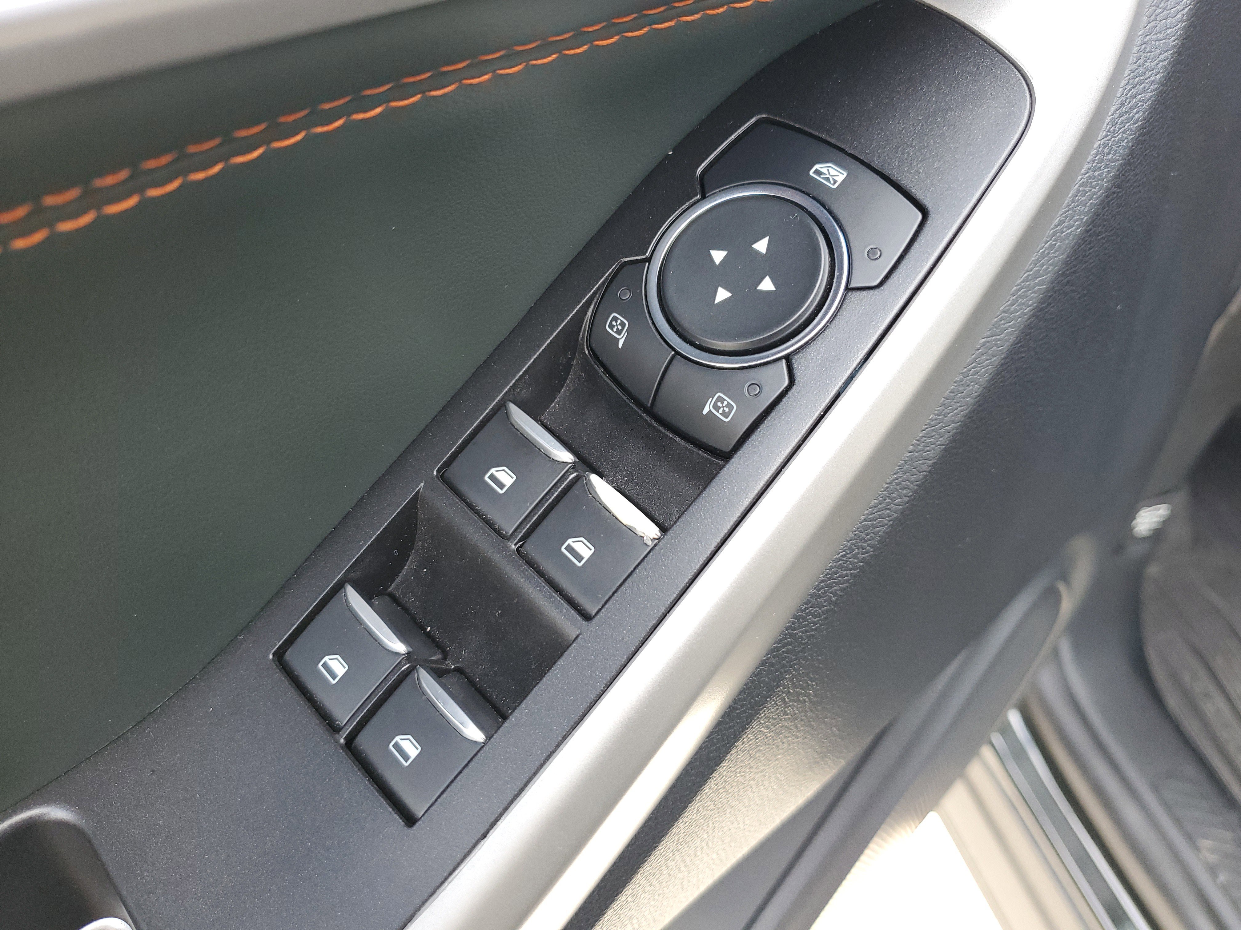 Used 2022 Ford Explorer Timberline image 17