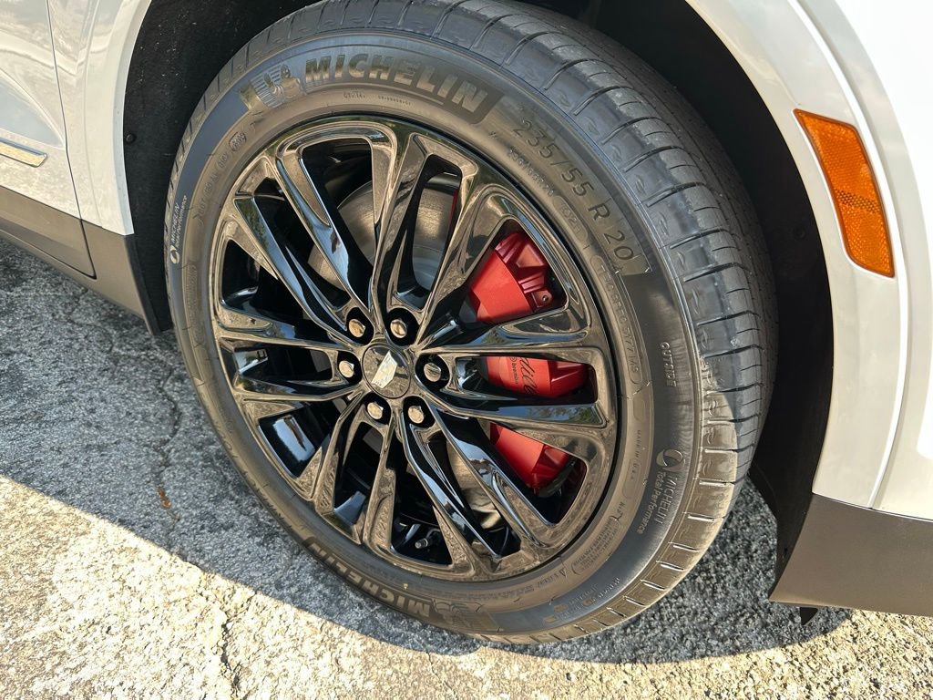 New 2025 Cadillac XT5 Sportv image 8