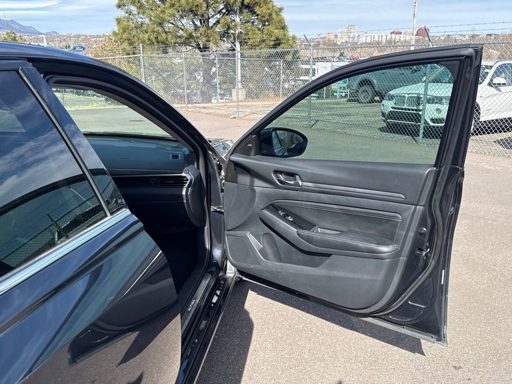 Used 2022 Nissan Altima 2.5 SL image 26