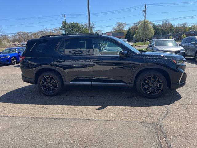 Used 2025 Honda Pilot Touring image 21