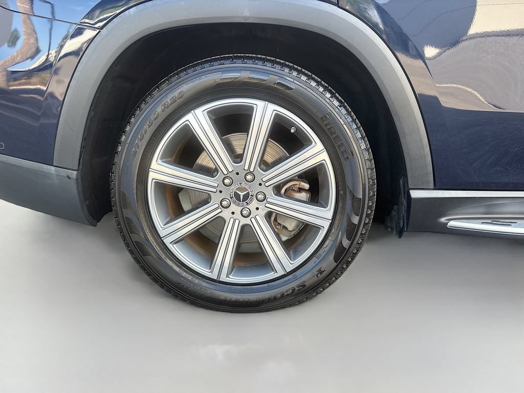 Used 2020 Mercedes-Benz GLS 450 4MATIC image 13