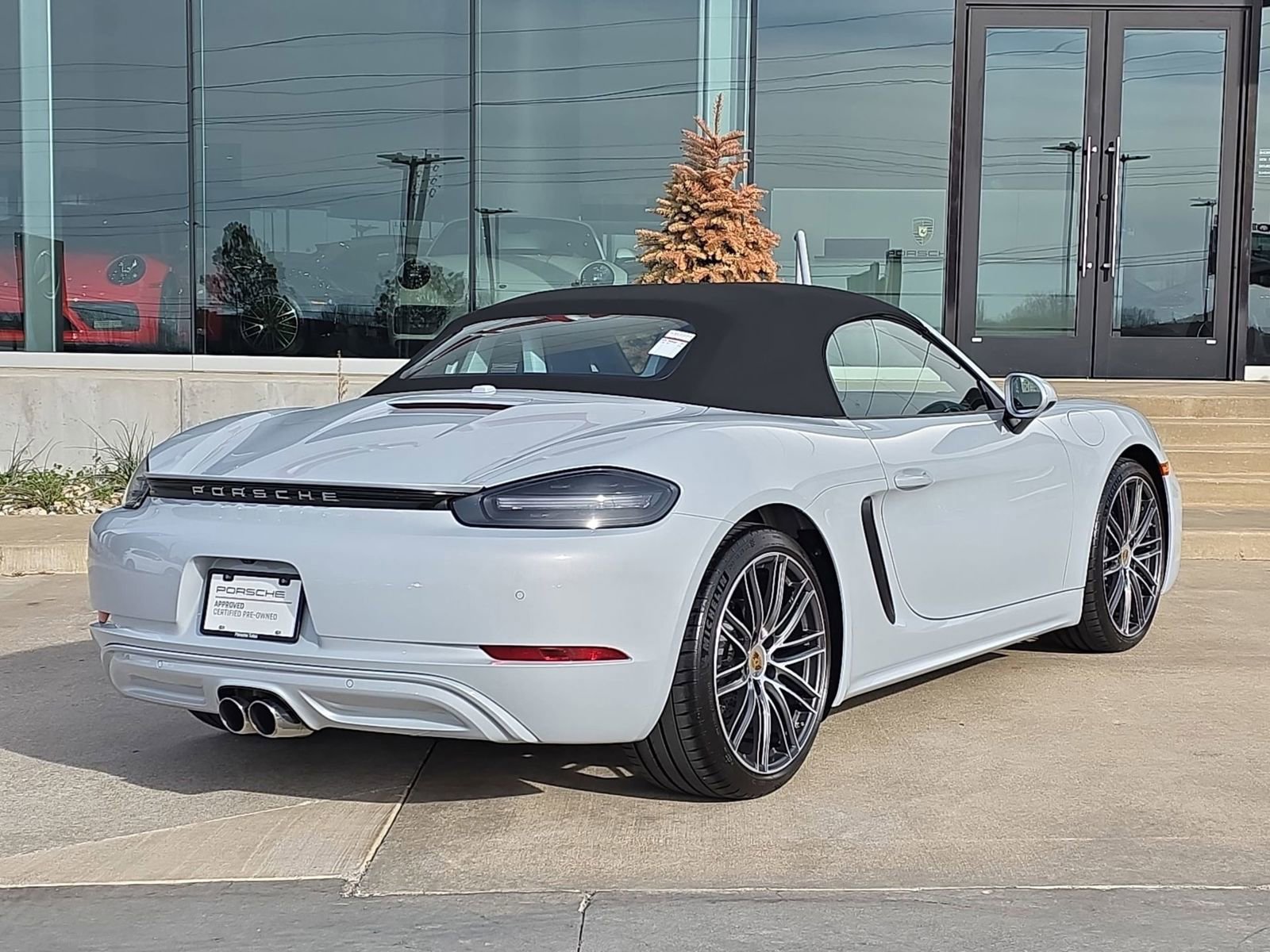 Certified 2025 Porsche 718 Boxster image 7