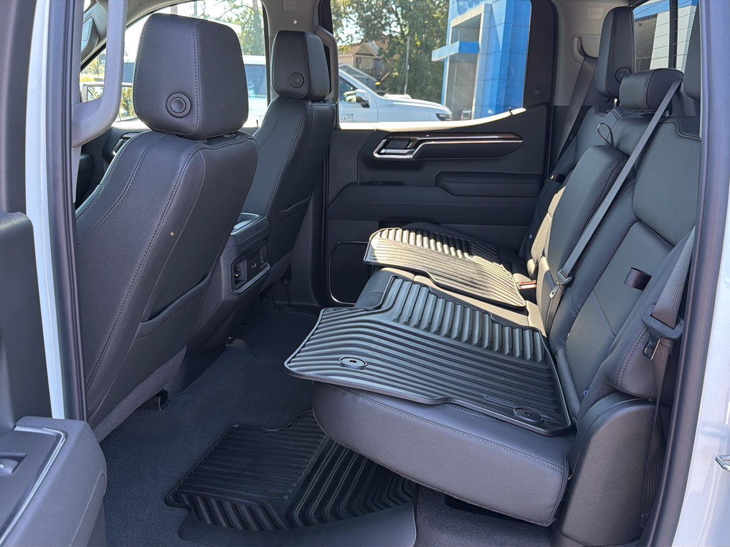 New 2026 Chevrolet Silverado 1500 LT w/ Leather Package RWD image 11