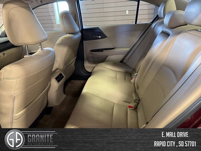 Used 2015 Honda Accord EX-L image 25