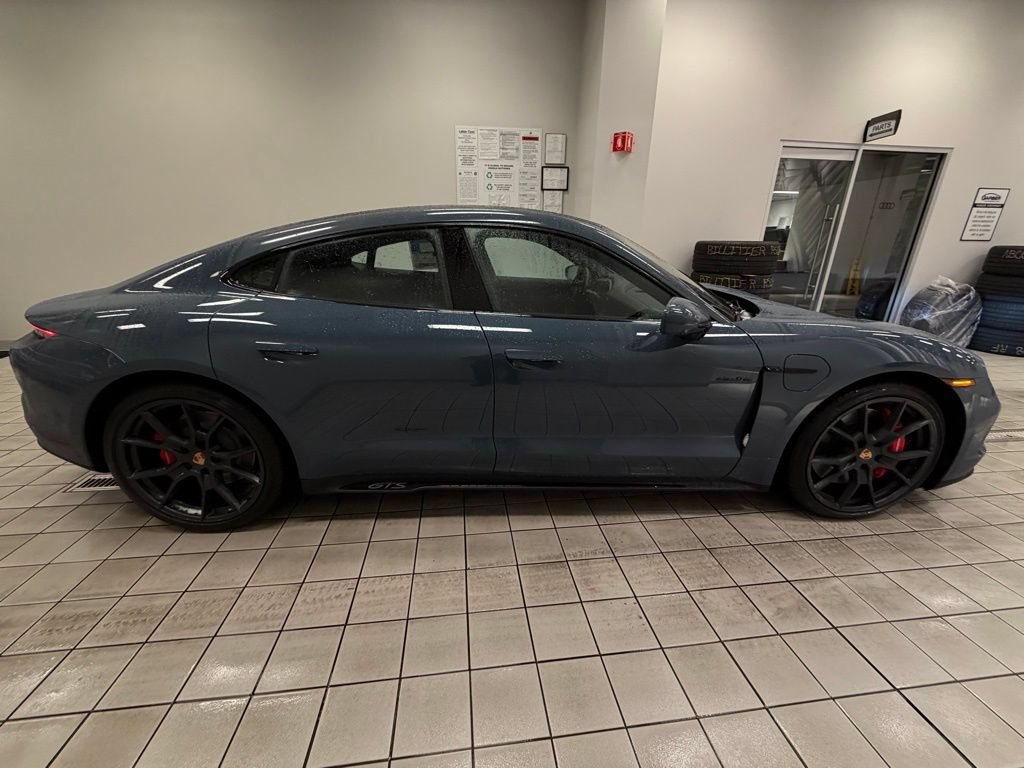New 2026 Porsche Taycan GTS AWD/4WD image 8