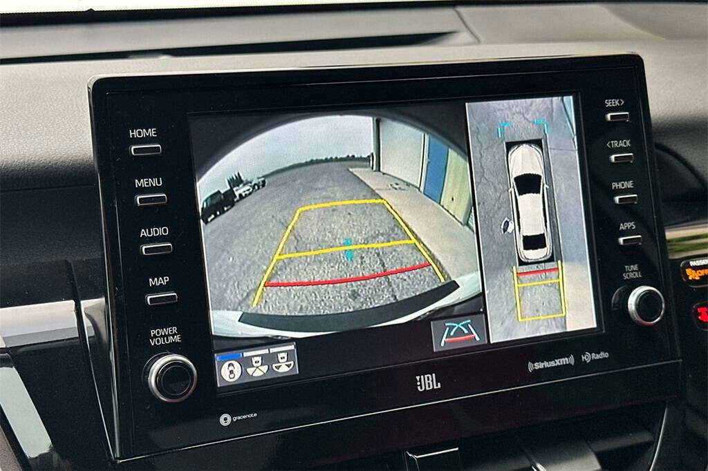Used 2023 Toyota Camry XSE w/ Navigation Package image 19