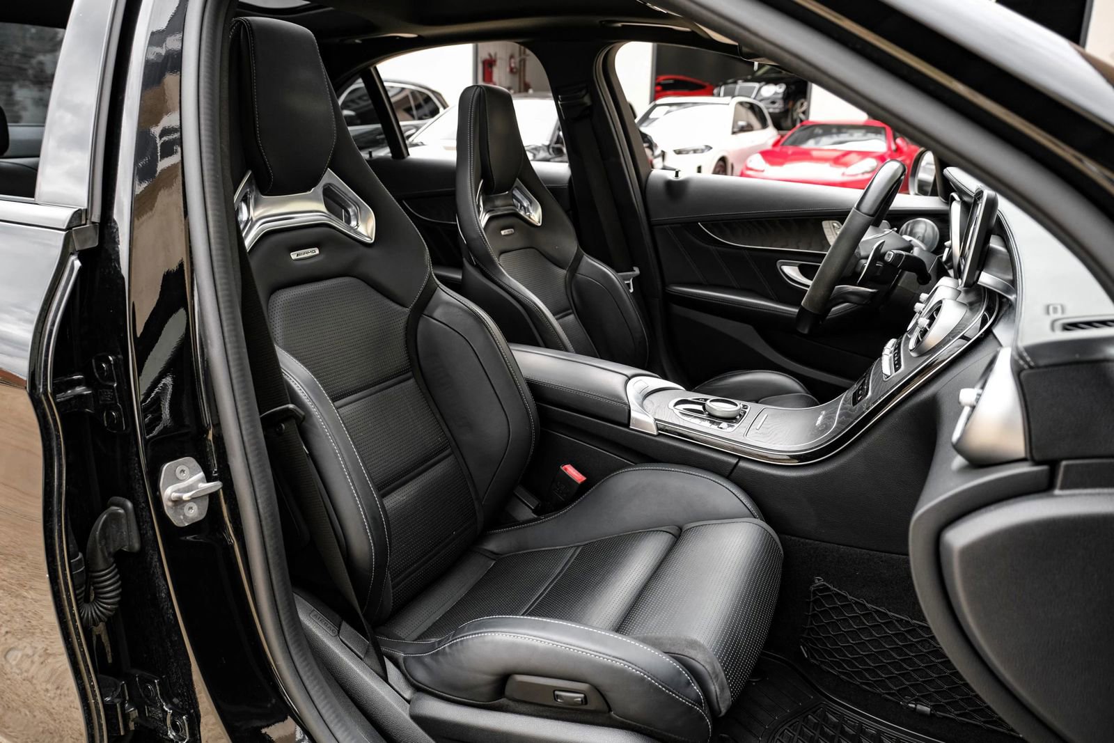 Used 2018 Mercedes-Benz C 63 AMG S image 38