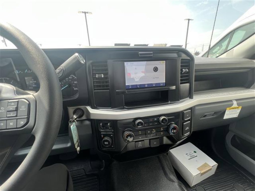 New 2025 Ford F350 XL w/ XL Chrome Package image 10