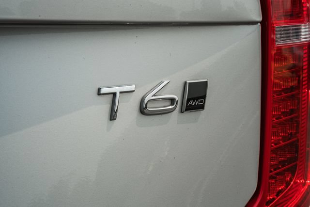 Certified 2022 Volvo XC90 T6 Inscription w/ Advanced Package AWD/4WD image 9