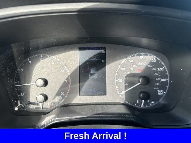 Used 2024 Toyota Corolla Cross L image 26