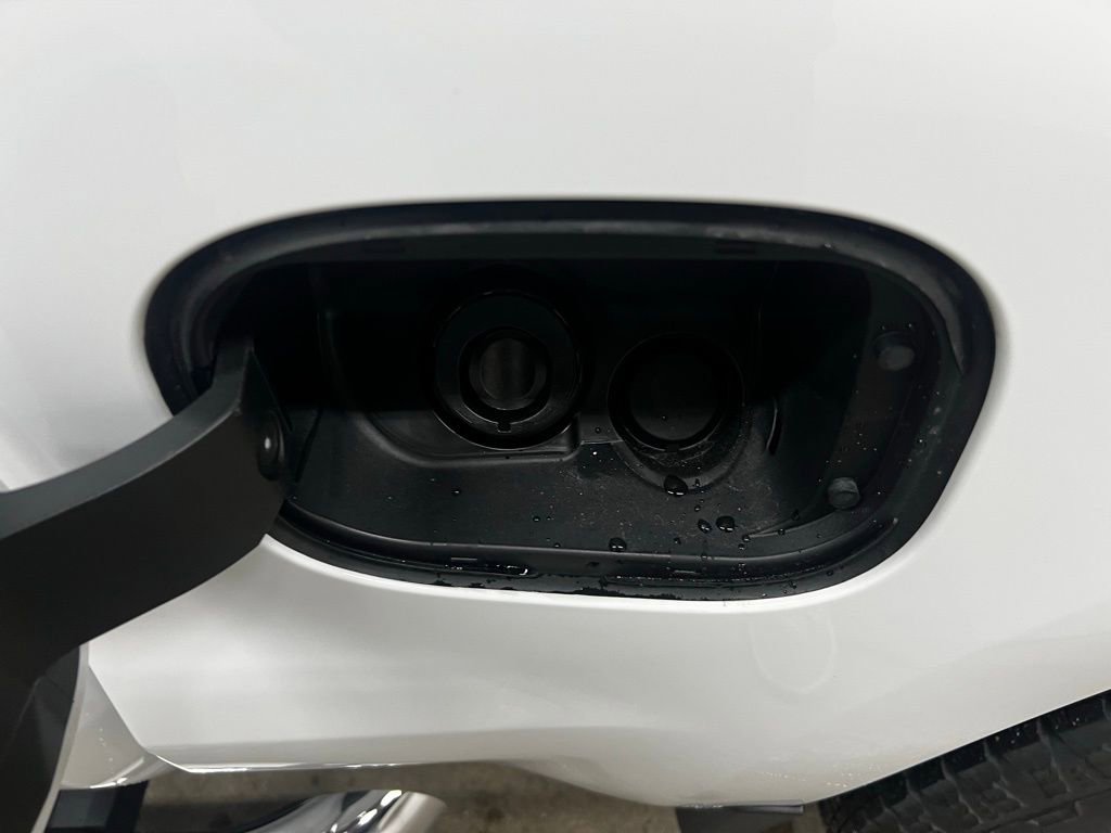 New 2026 Chevrolet Silverado 1500 RST image 39