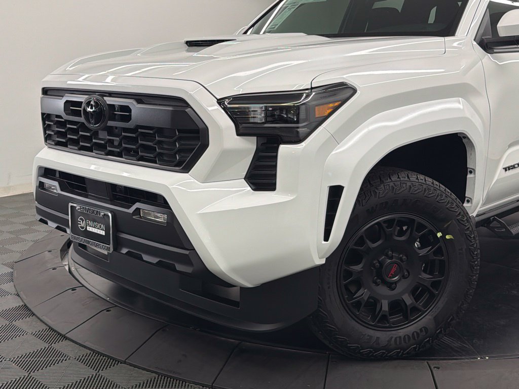 New 2026 Toyota Tacoma TRD Sport AWD/4WD image 3