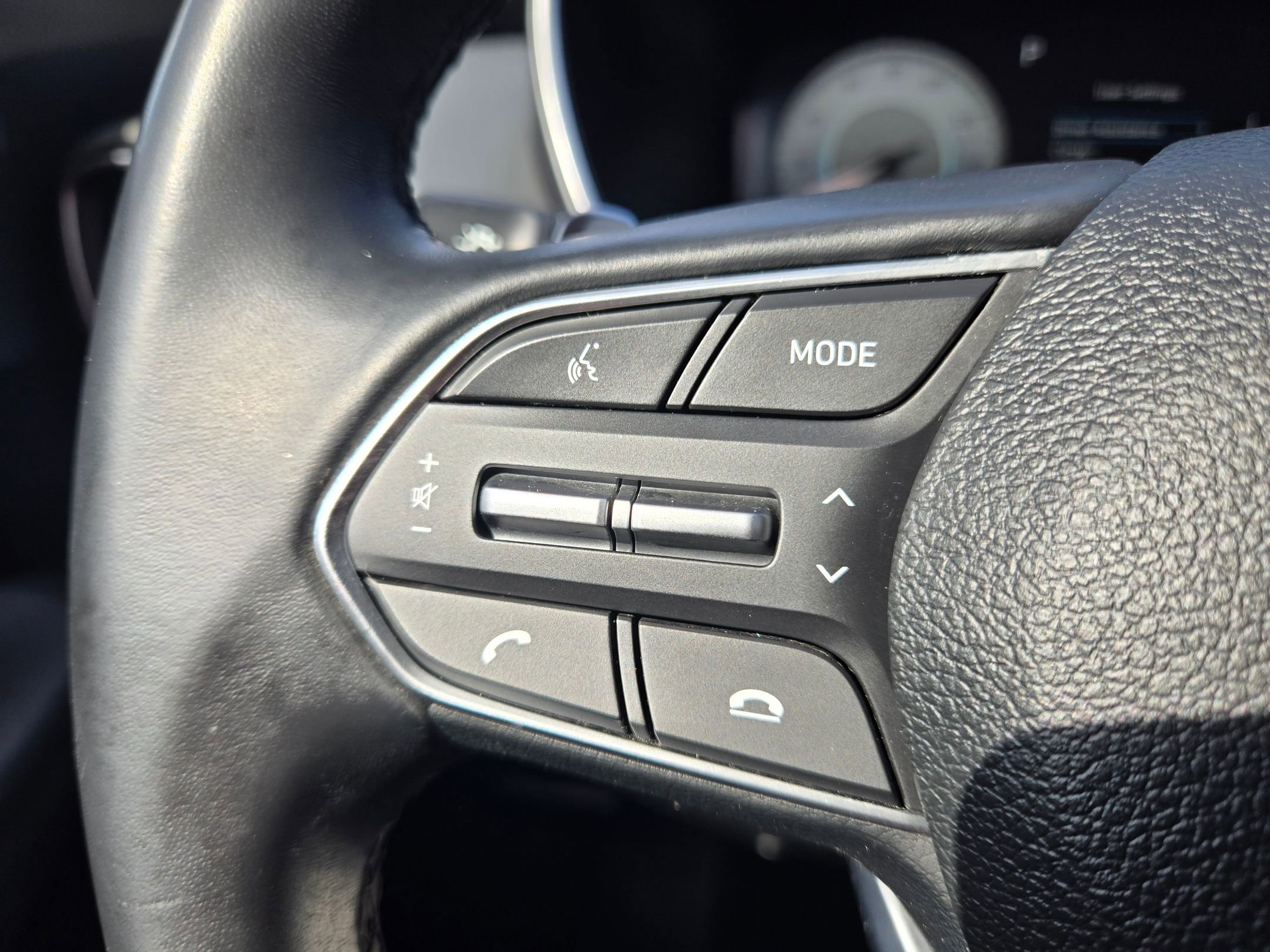 Used 2021 Hyundai Santa Fe SEL w/ Convenience Package image 25