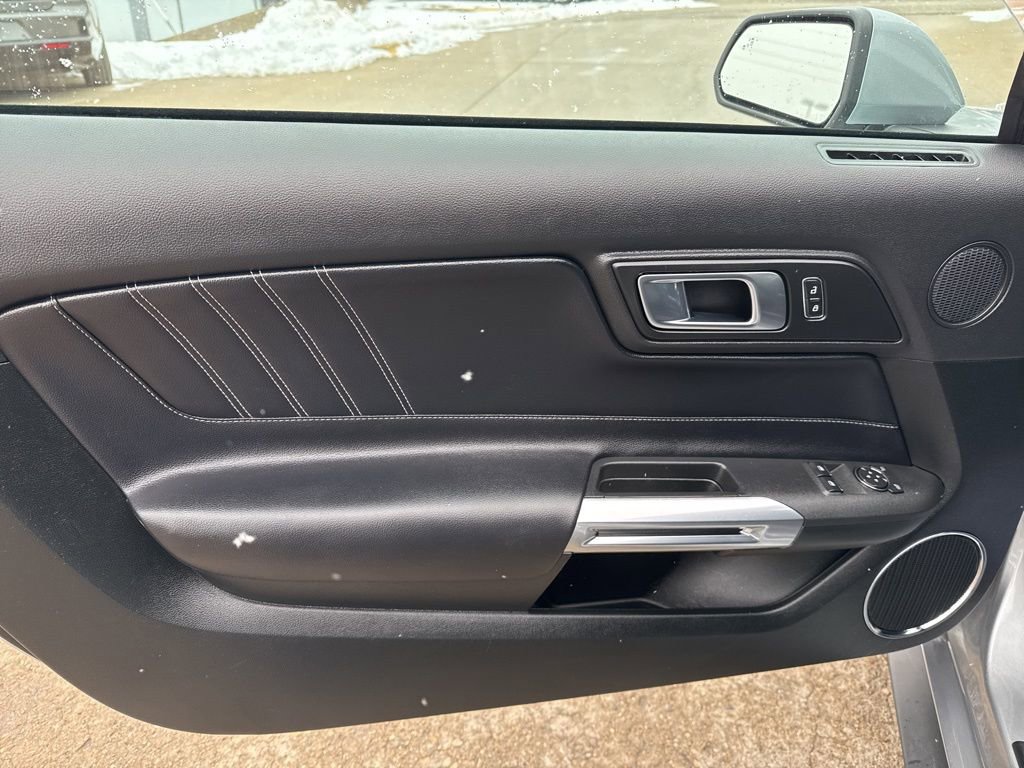 Used 2023 Ford Mustang GT Premium image 10