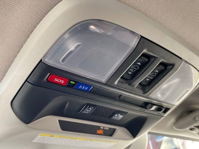 Used 2023 Subaru Crosstrek 2.5i Limited AWD/4WD image 37