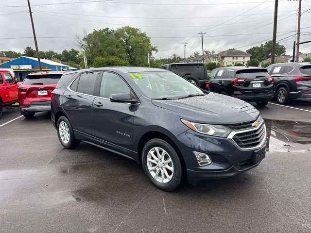 Used 2019 Chevrolet Equinox LT AWD/4WD image 2