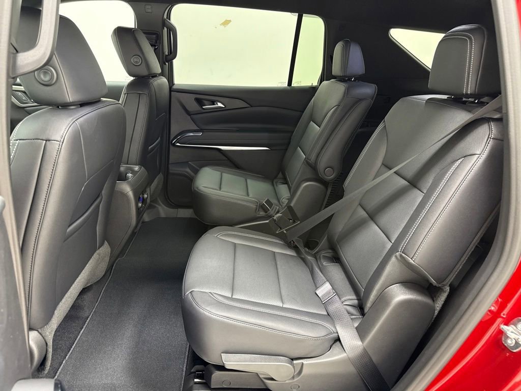 New 2026 Chevrolet Traverse LT w/ Midnight/Sport Edition image 18