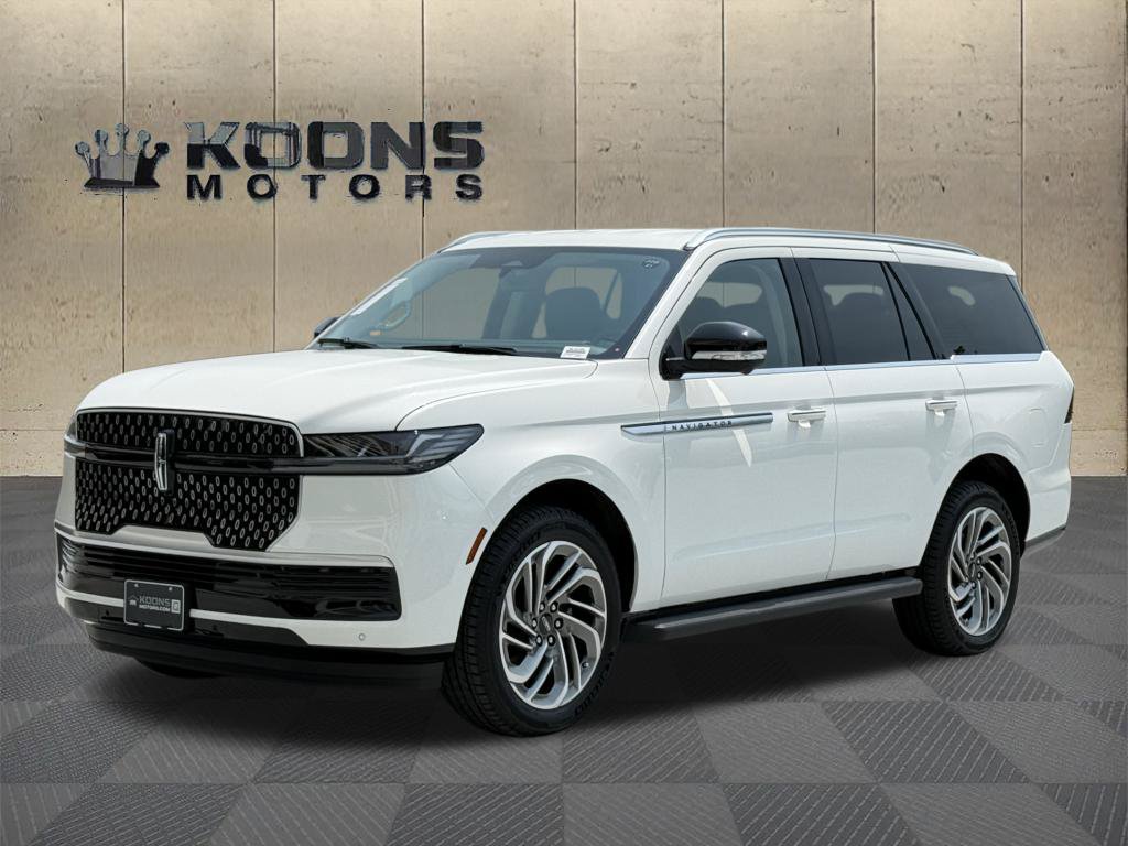 New 2027 Lincoln Navigator Premiere AWD/4WD image 1