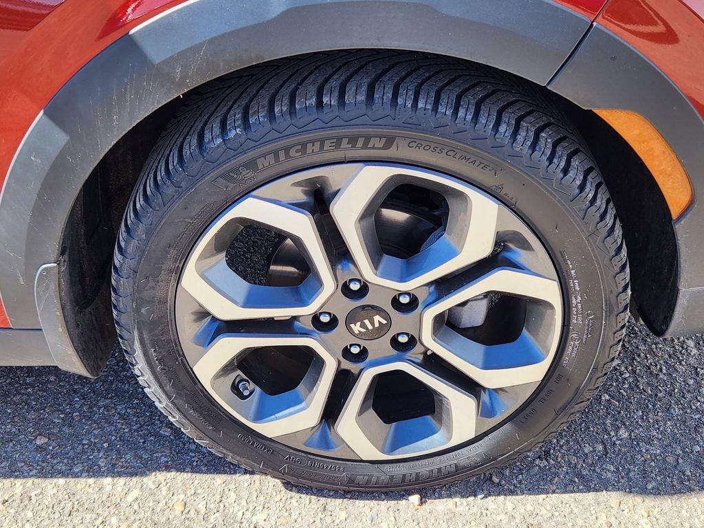 Certified 2020 Kia Soul X-Line image 14