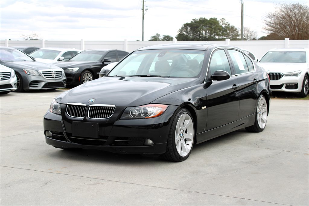 Used 2006 BMW 330i Sedan RWD image 3