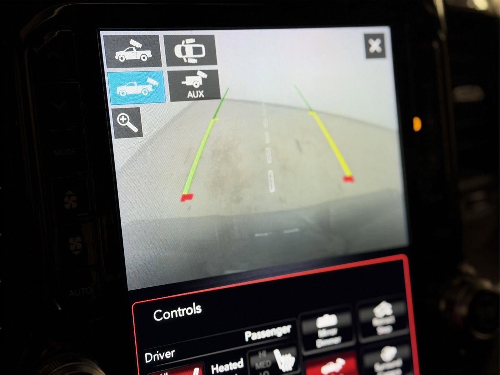 Used 2020 RAM 3500 Laramie image 34