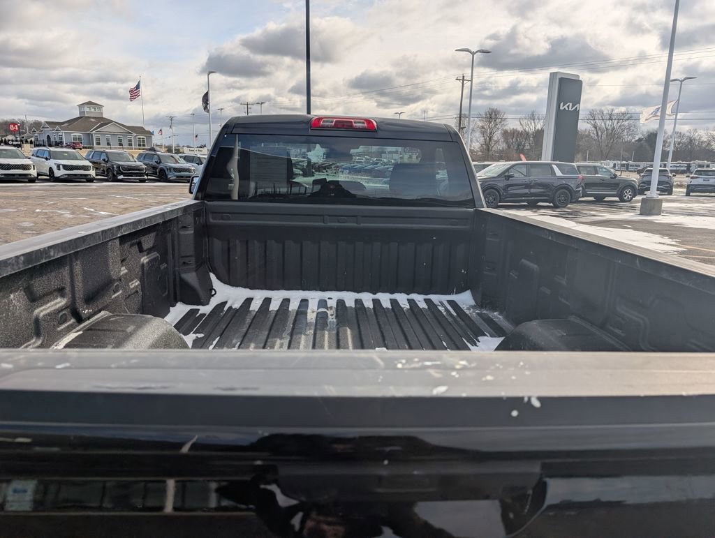 Used 2025 GMC Sierra 1500 Pro w/ Pro Value Package image 9
