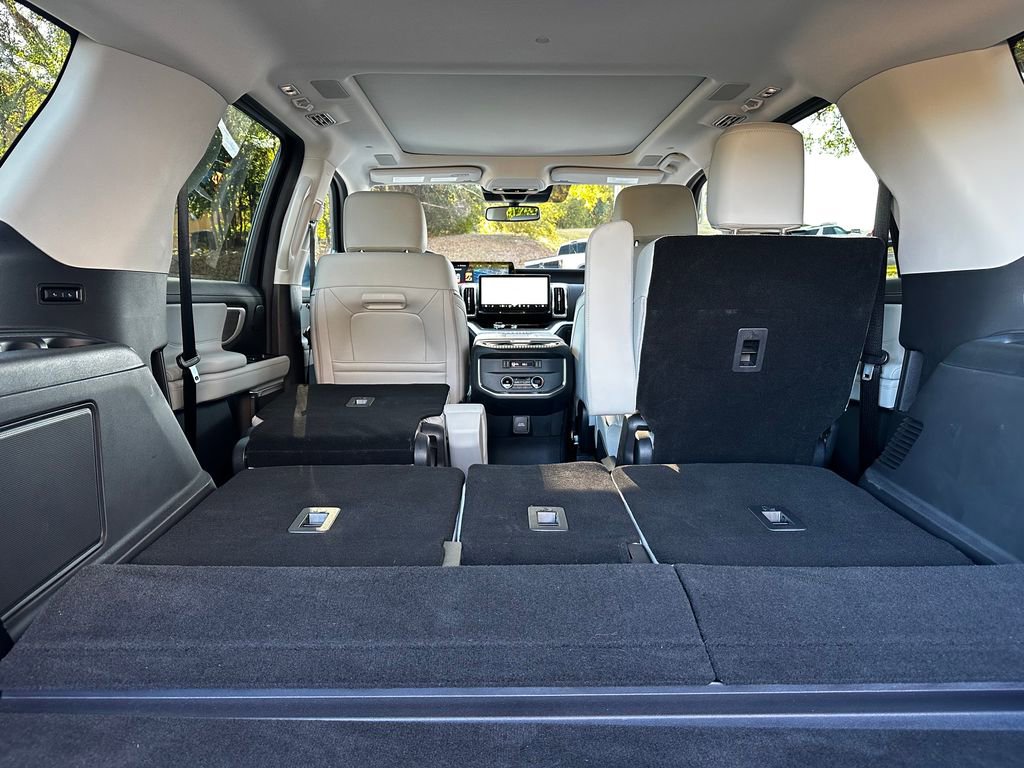 New 2025 Ford Expedition Platinum w/ Platinum Ultimate Package image 61