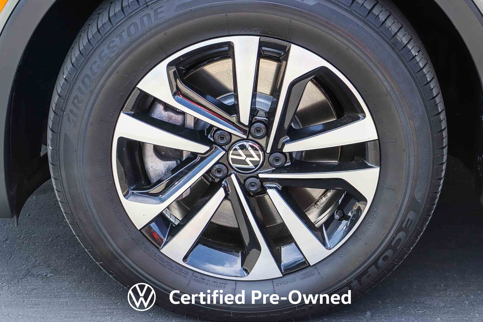 Used 2024 Volkswagen Tiguan S FWD image 12
