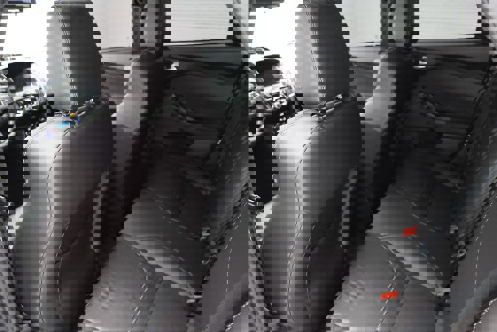 Used 2018 Ford Focus ST w/ Equipment Group 402A image 15