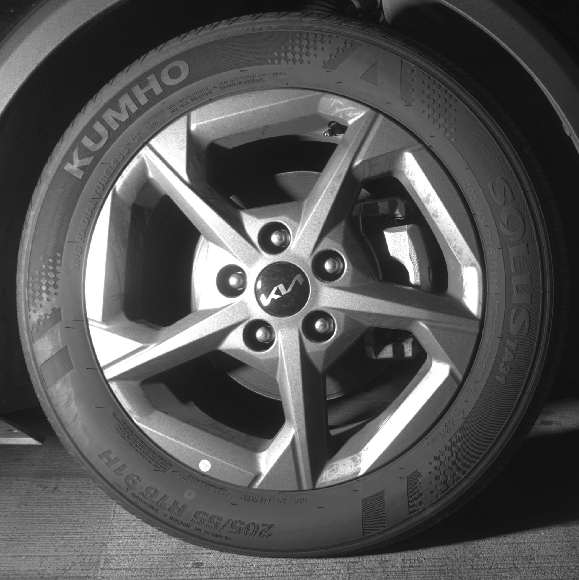 Used 2025 Kia K4 LXS image 13