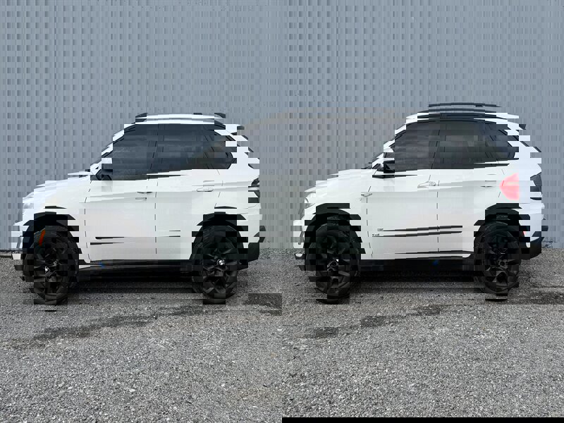 Used 2008 BMW X5 3.0si w/ Sport Pkg image 2