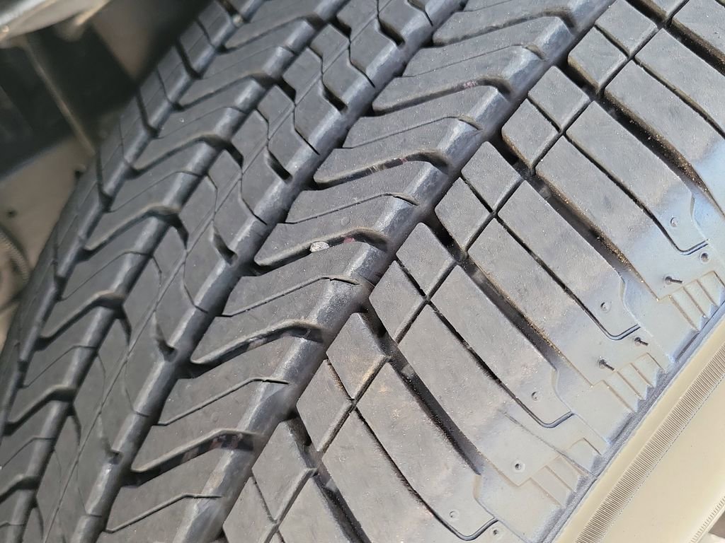 Used 2026 GMC Sierra 1500 Elevation w/ Preferred Package image 28