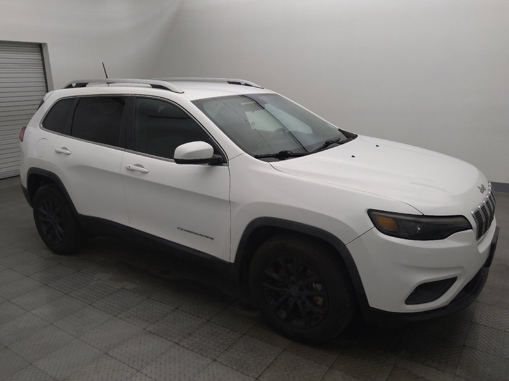 Used 2019 Jeep Cherokee Latitude Plus FWD image 11