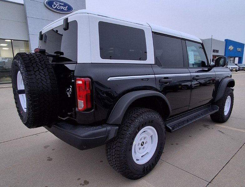 New 2025 Ford Bronco Heritage Edition image 8