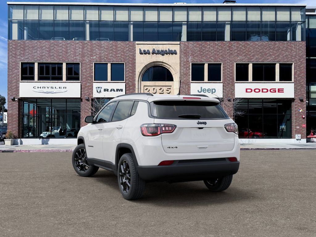 New 2026 Jeep Compass Latitude AWD/4WD image 3