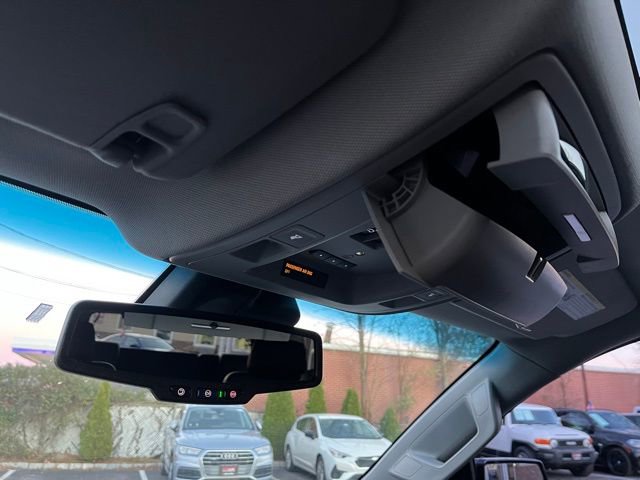 Used 2018 GMC Yukon SLT w/ Open Road Package image 37