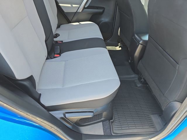 Used 2017 Toyota RAV4 AWD Hybrid image 12