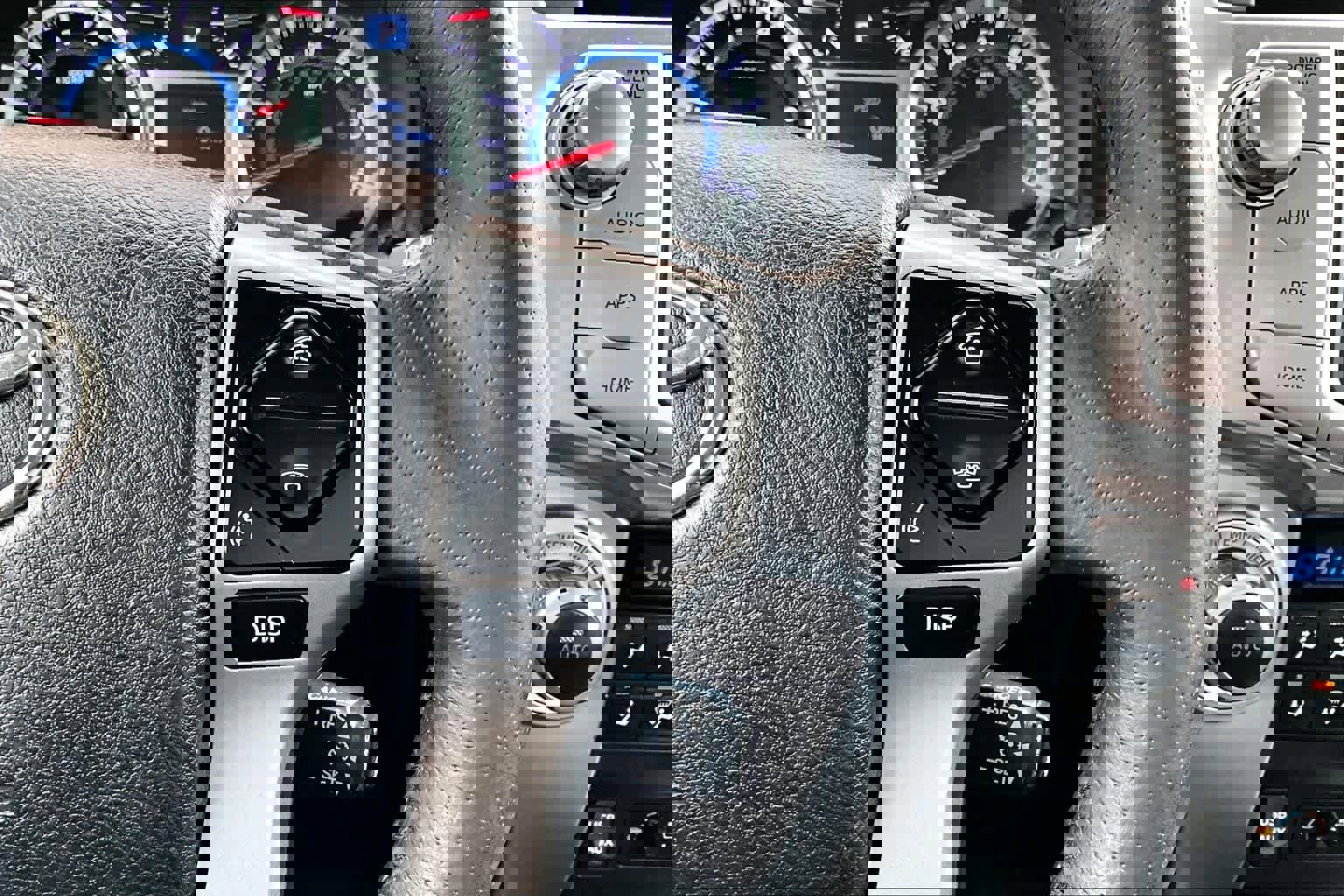 Used 2018 Toyota 4Runner Limited image 24