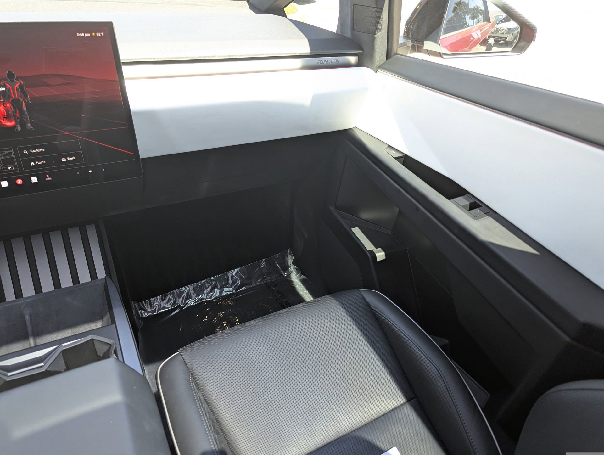 Used 2024 Tesla Cybertruck AWD Crew Cab image 16