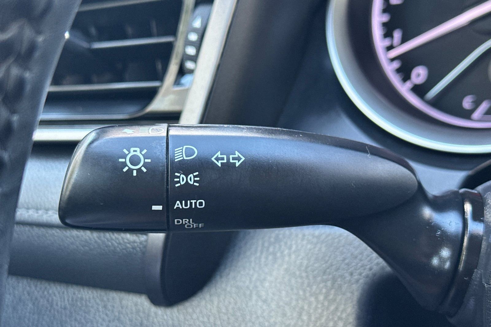 Certified 2023 Toyota Camry XLE image 37