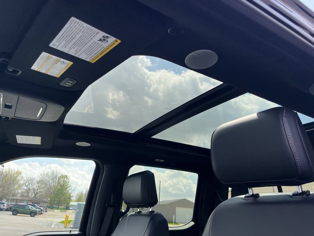 Used 2024 Ford F150 Lariat w/ Equipment Group 502A High AWD/4WD image 13