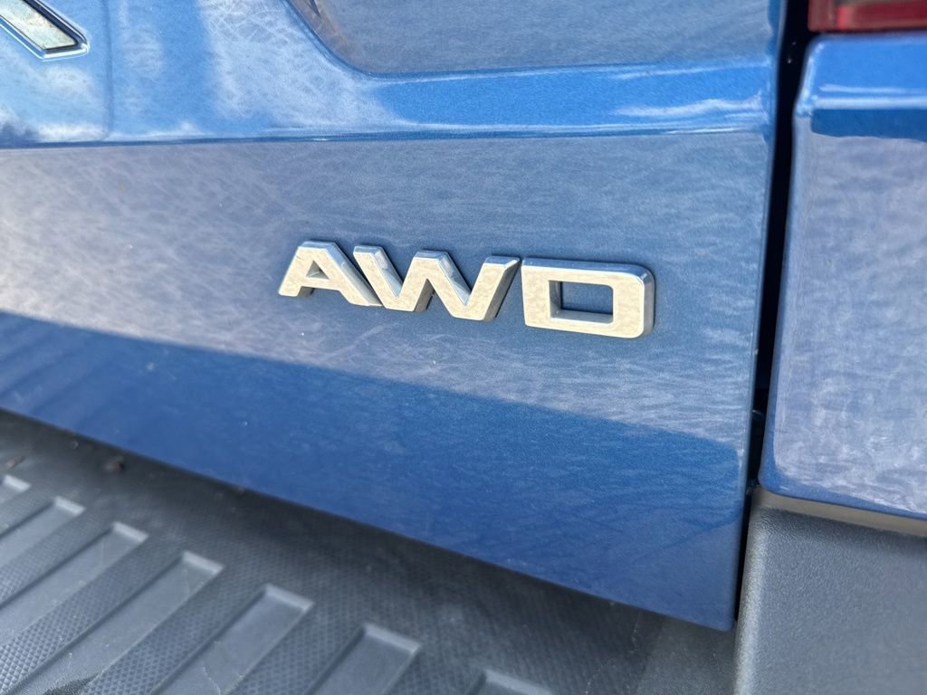 Used 2024 Ford Maverick XLT w/ XLT Luxury Package AWD/4WD image 4