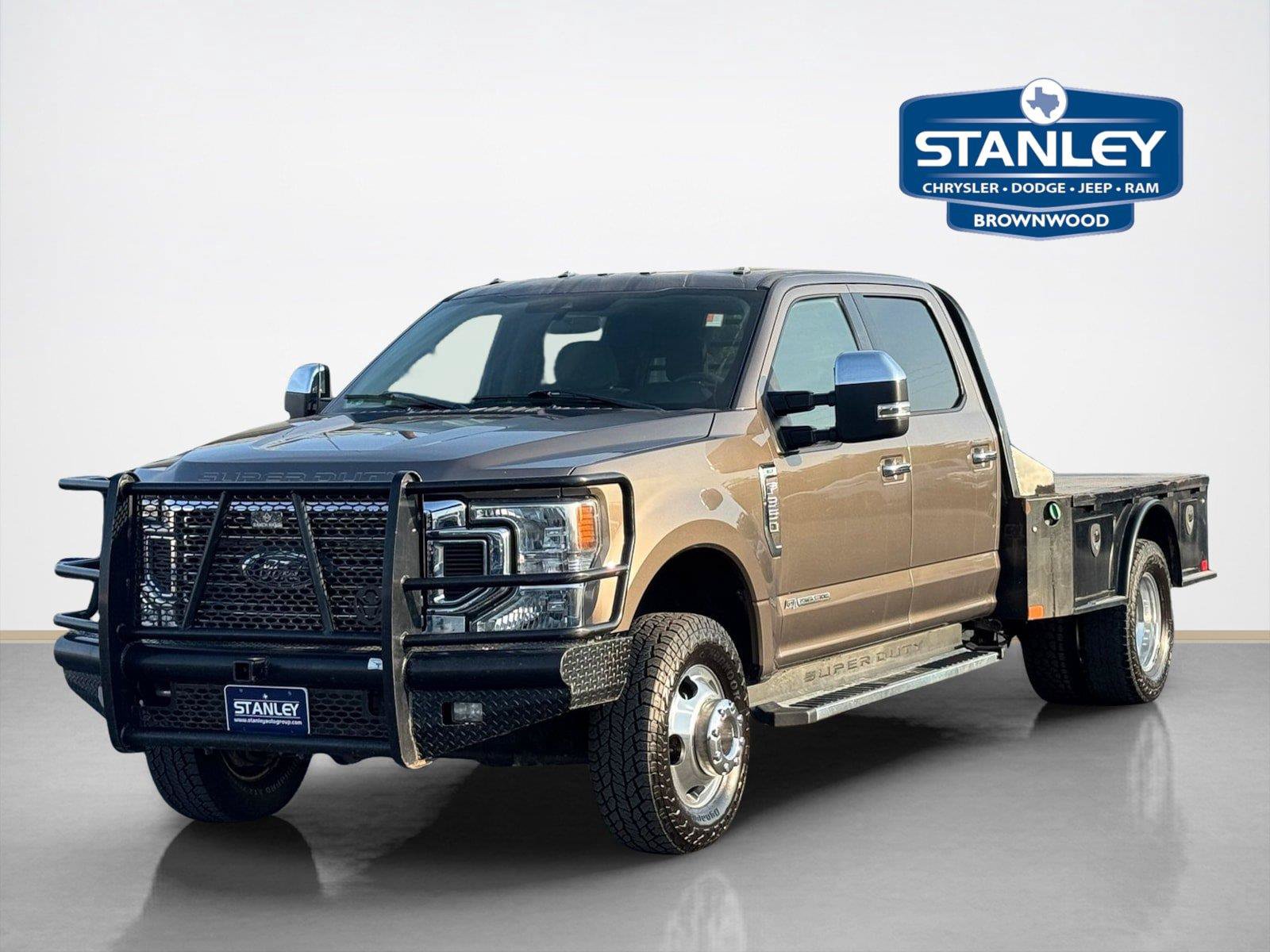 Used 2022 Ford F350 XLT w/ XLT Premium Package AWD/4WD image 3